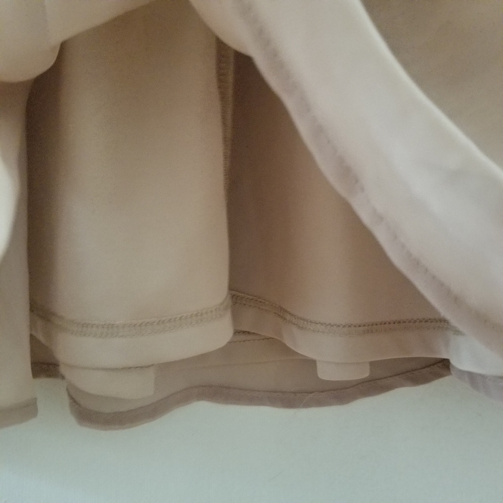 Forever 21 Taupe Tie Neck Flowy Dress - Picture 6 of 7